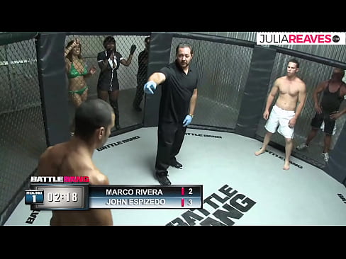 ❤️ Ultimate Fighter naai 'n nommer meisie direk na 'n geveg in die ring ☑ Seks by ons